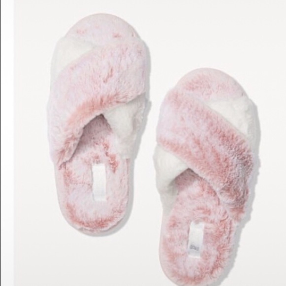 Faux fur slippers Victoria’s Secret